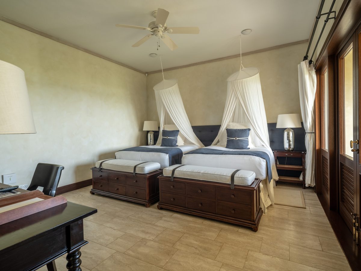 Little Blue Ocean, a twin bedroom